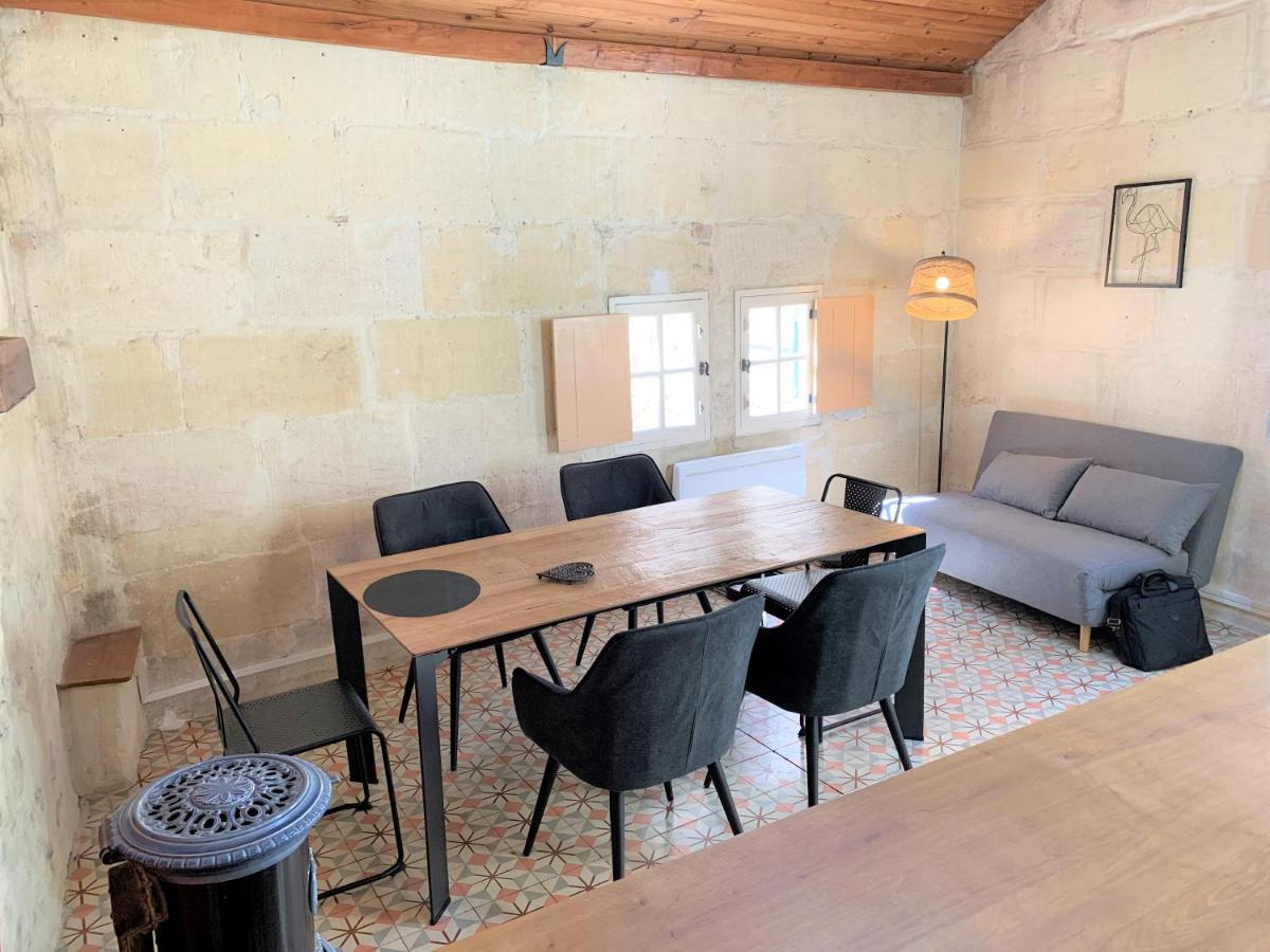 アルルMaison De Charme Dans Le Centre Historique , Wifi Clim 6 Pers Calme Et Confortアパートメント エクステリア 写真